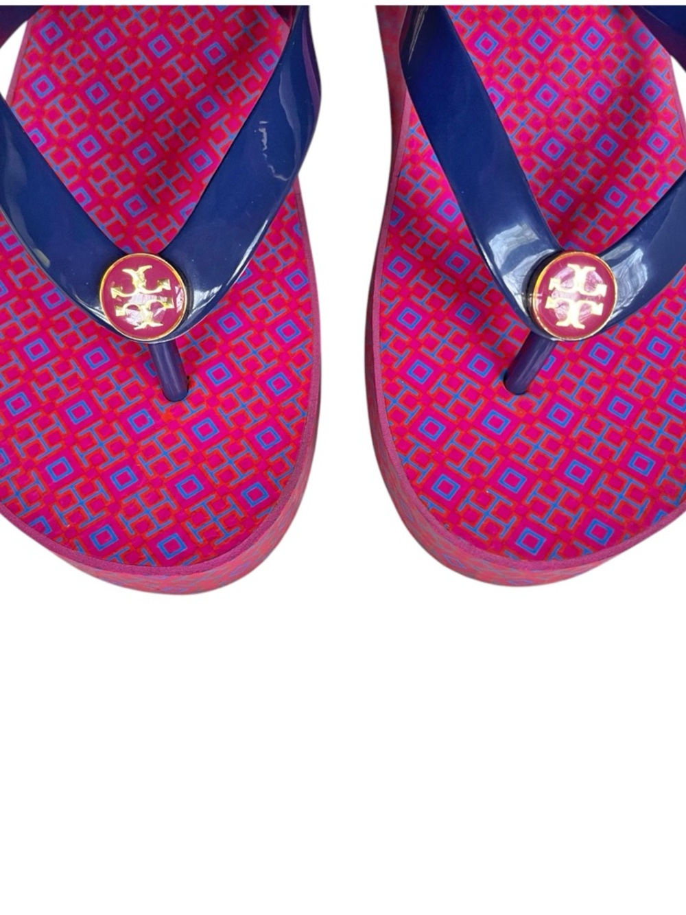 Tory Burch Thandie Wedge Flip Flop in Pink/Navy Blue Lattice Print, sz 6 - Picture 3 of 12